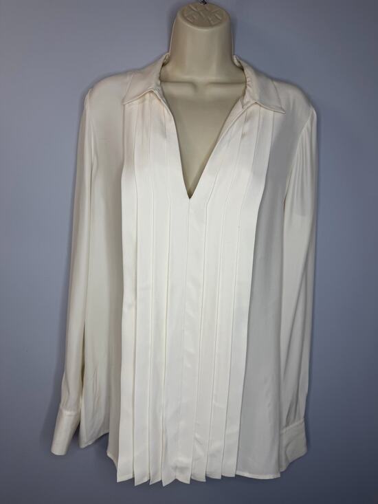 FRAME Tops - Frame Silk Pleated Button Down Blouse Cream Women's M Classic